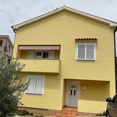 Apartments Luni II Baska  Bagian luar foto