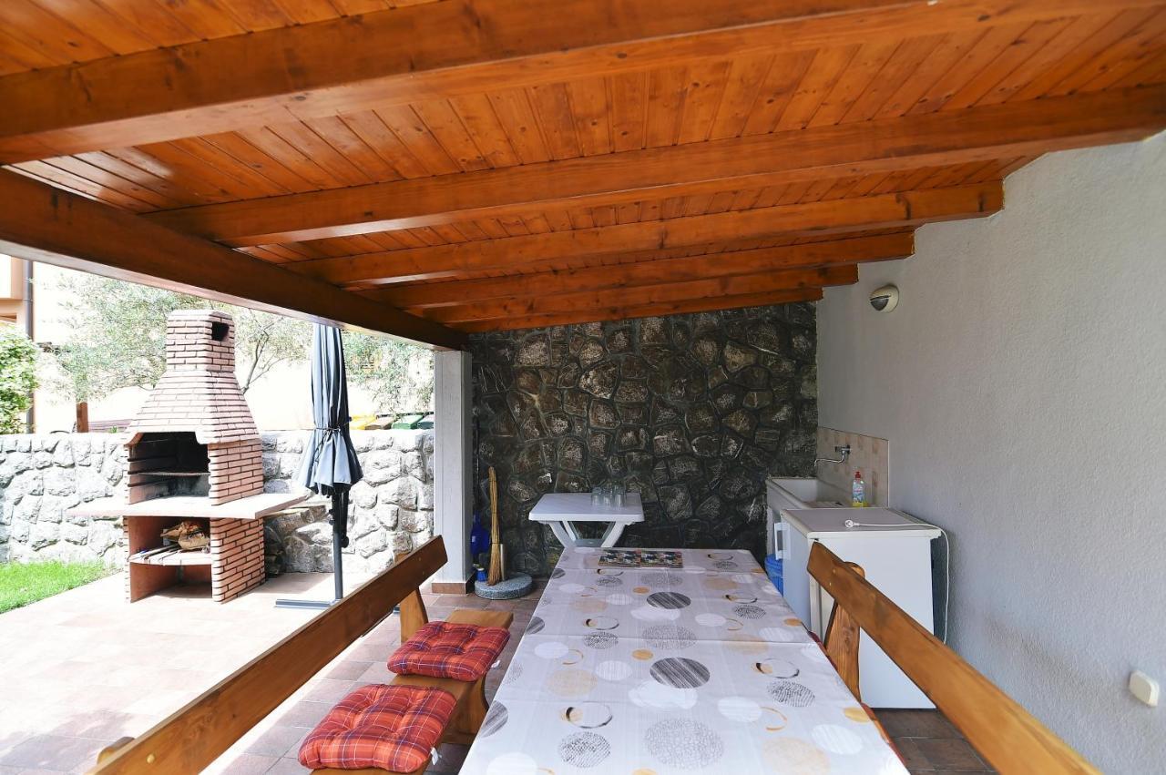 Apartments Luni II Baska  Bagian luar foto